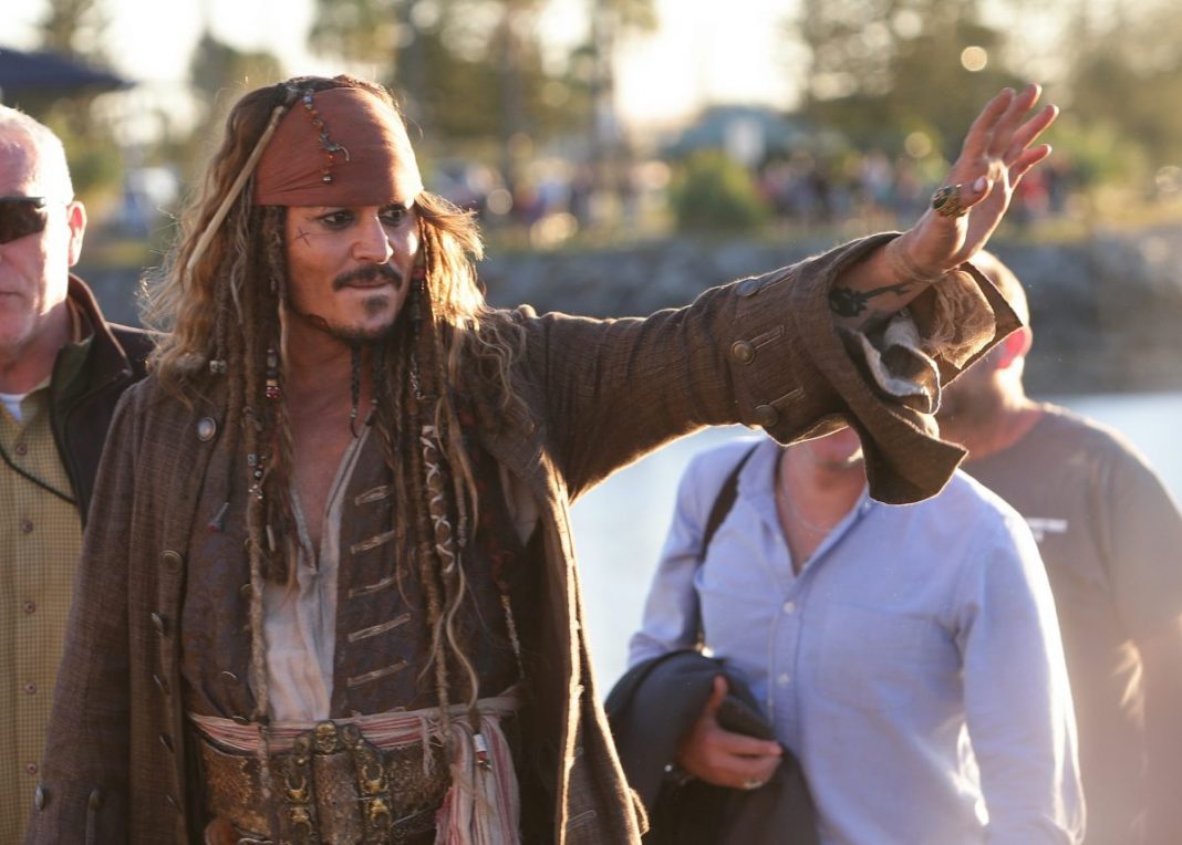 Johnny Depp Returning as Captain Jack Sparrow? Alleged $301 Million ...