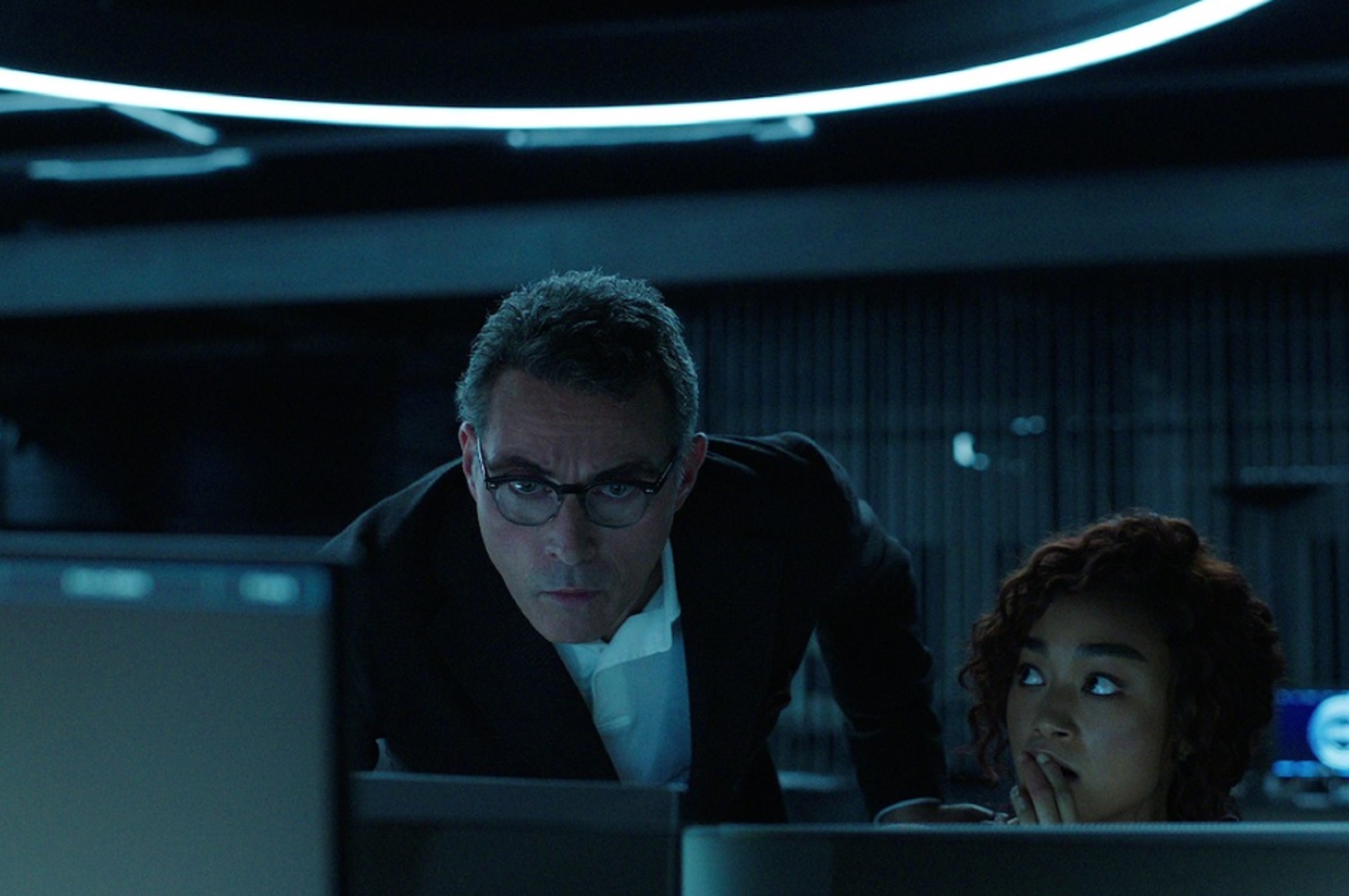 Netflix Kaleidoscope, stills