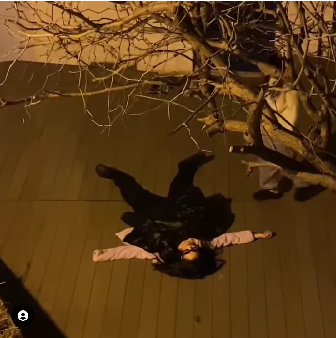 Han So Hee post, video clip