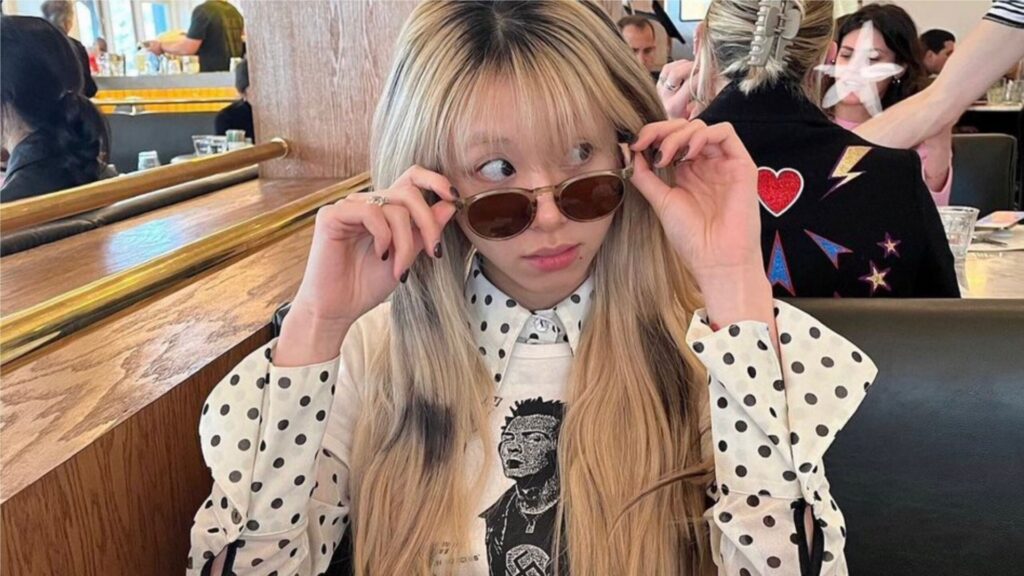 Twice chaeyoung swastika cultural appropriation K-pop