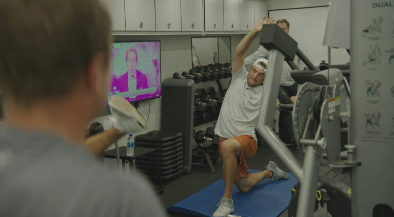 Netflix: Full Swing – Episodes List – Spiel Times