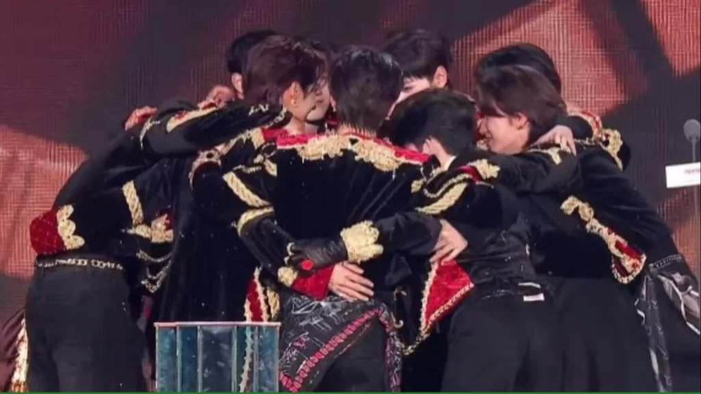 SEVENTEEN Wins 1st Daesang At 2023 MAMA Awards | Audience & Fans Reactions