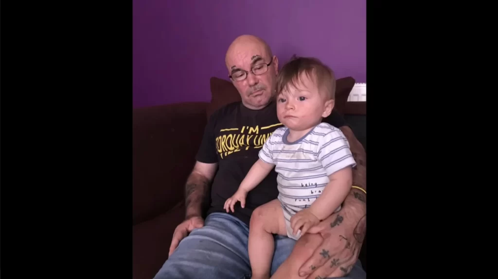 Timeline leading to police finding lifeless 2-year-old next to his dad