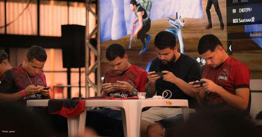 Esports market poised for significant growth, driven by mobile and immersive technologies