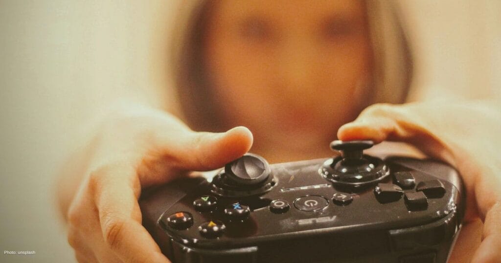 Inside the evolution of gaming controllers from simple joysticks to immersive techs